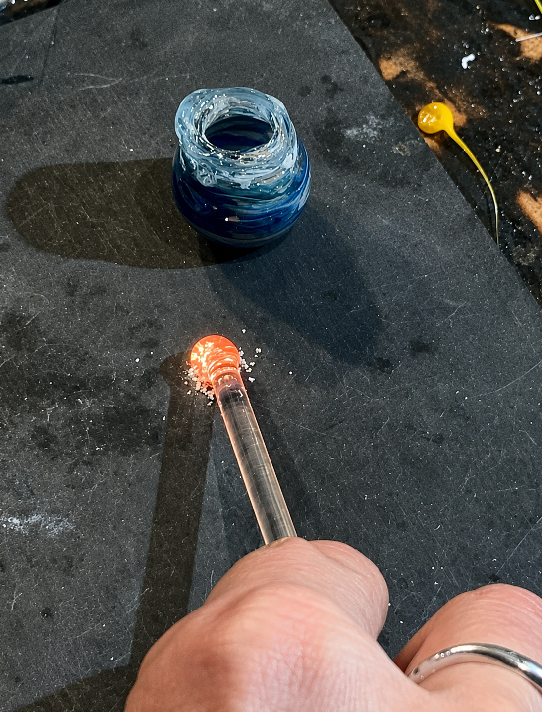 Melting glass